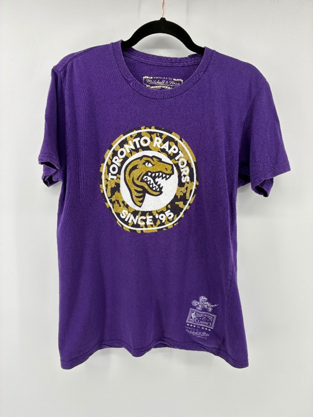 MASSIVE $10 SALE Purple & Gold Toronto Raptors Tee Shirt
